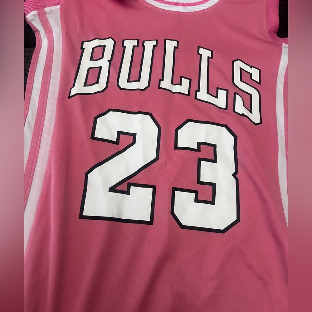 NWT Pink Bulls Jersey size S